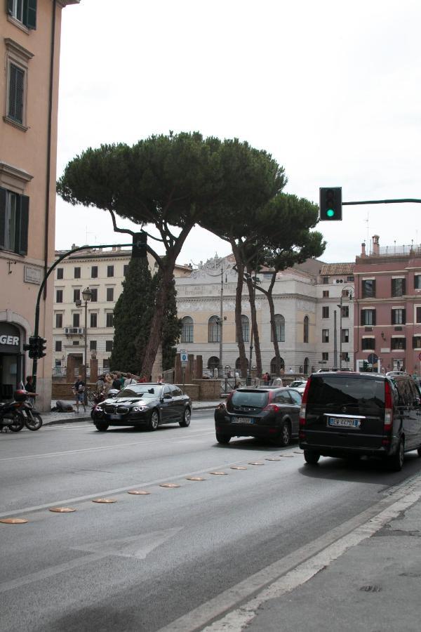 Morgan Suite Roma ภายนอก รูปภาพ